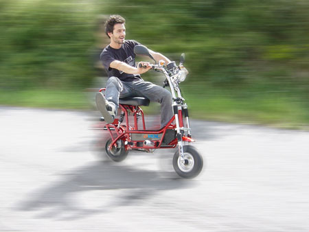 E Dax Le Nouveau Mini Scooter Electrique De Chez Evol Electric