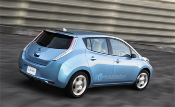 8 Ans De Garantie Pour Les Batteries De La Nissan Leaf