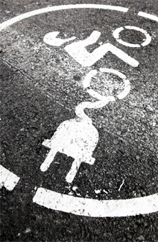 Barcelone installe sa première station de recharge pour scooters électriques - Photo 1 Barcelone installe sa première station de recharge pour scooters électriques - Photo 1