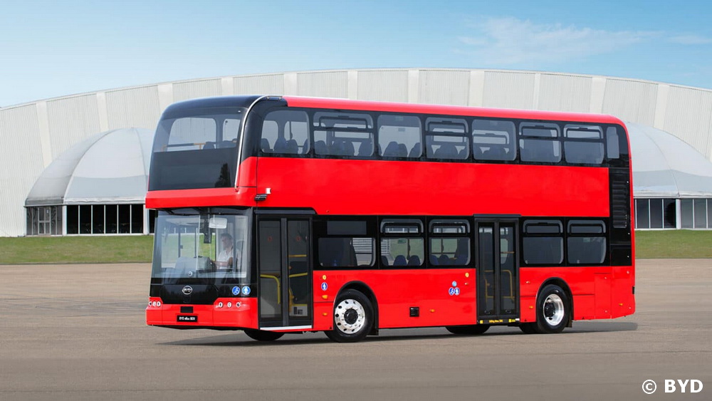 BYD dévoile à Londres un bus à impériale électrique